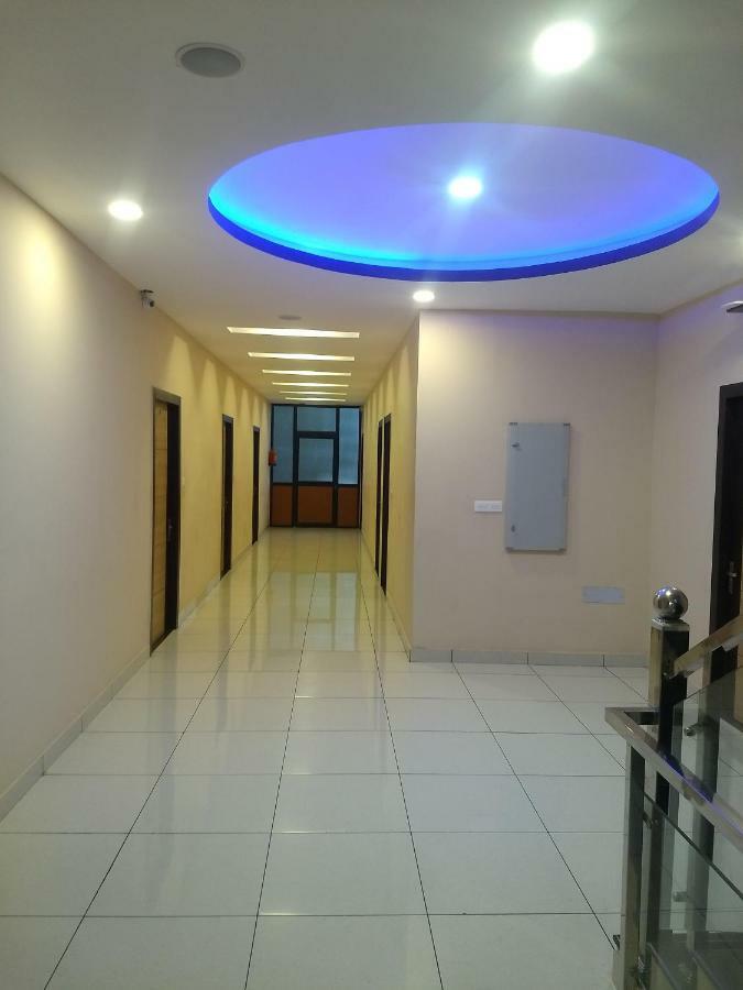 Hotel Reyansh Tanakpur Exterior photo