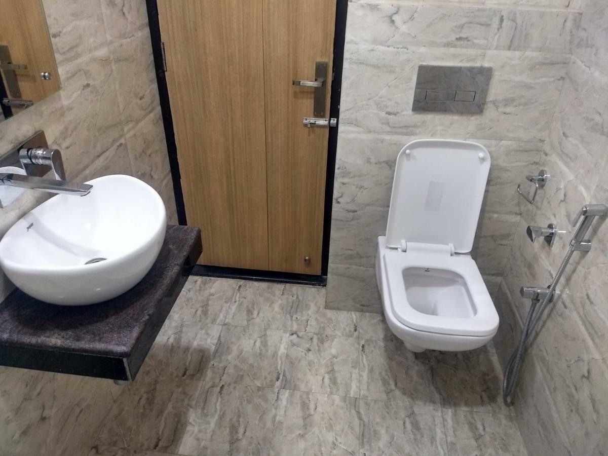Hotel Reyansh Tanakpur Exterior photo