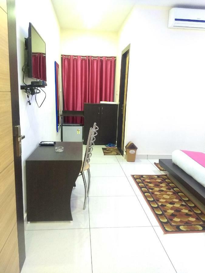 Hotel Reyansh Tanakpur Exterior photo