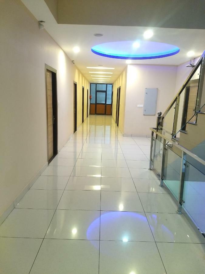 Hotel Reyansh Tanakpur Exterior photo